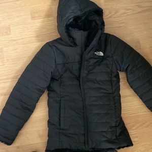 - Preowned TheNorth face jacket excellent Medium size Faux fur lining